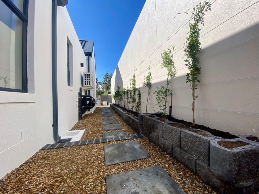 3 Bedroom Property for Sale in La Roche Western Cape